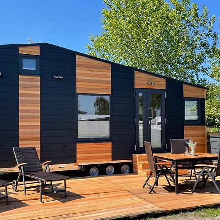 Вилла Tiny House Moritz Fedderwardersiel Экстерьер фото